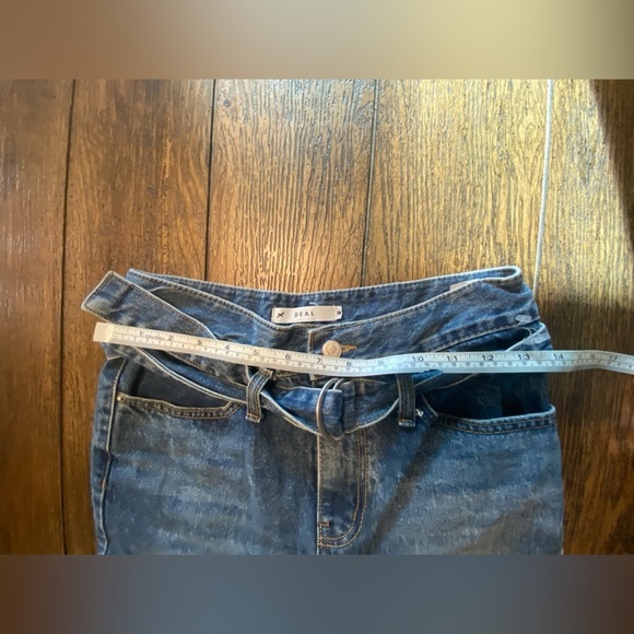 Deal High Rise Belted Denim Straight Leg Size Small B23 - Picture 6 of 6